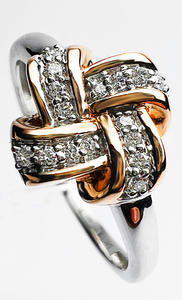 Stuchlík zlatý prsten s diamanty 30127 