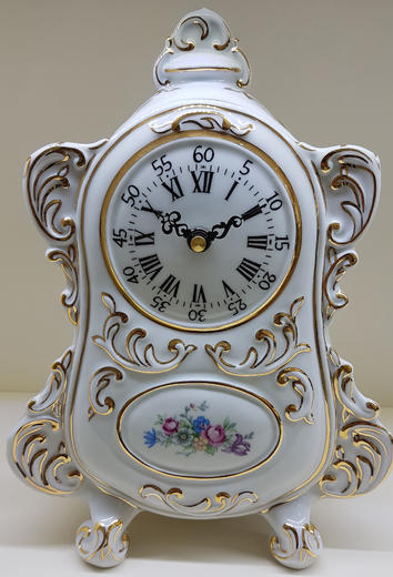 stolní hodiny české baroko porcelán bílé CZ  - 1