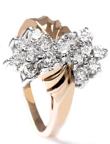 Zlatý prsten s diamanty PD269 