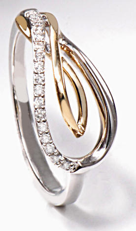 Zlatý prsten s diamanty PD480 