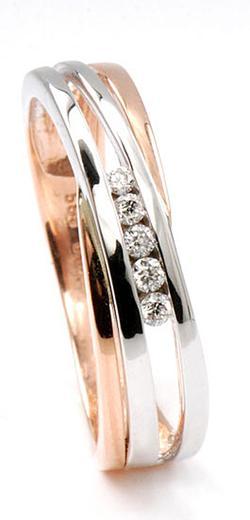 Zlatý prsten s diamanty PD540 