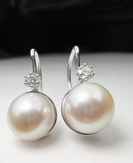 Zlaté perlové náušnice s diamanty 023753  - 2