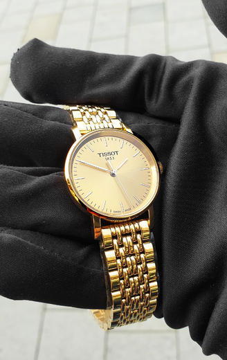 Tissot EVERYTIME Lady T109.210.33.021.00  - 2
