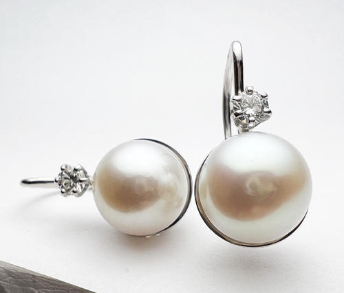 Zlaté perlové náušnice s diamanty 023753  - 3