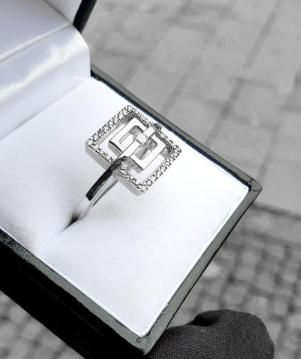 Zlatý prsten s diamanty 038446  - 3