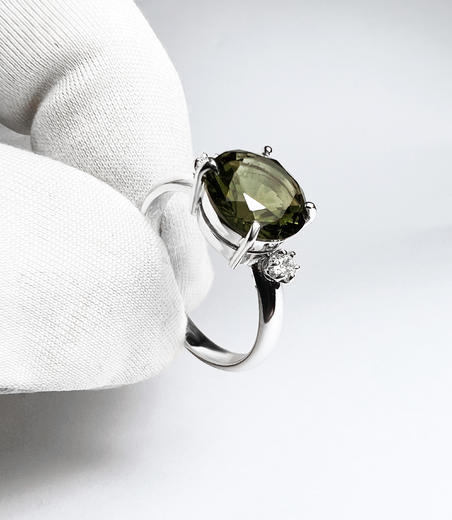 Stuchlík zlatý prsten s vltavínem a diamanty 015289  - 4