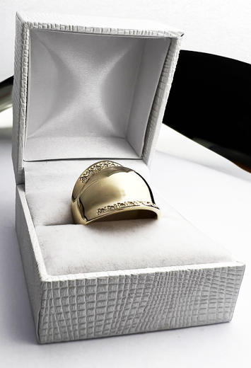 Stuchlík zlatý prsten Conqueror 015250  - 4