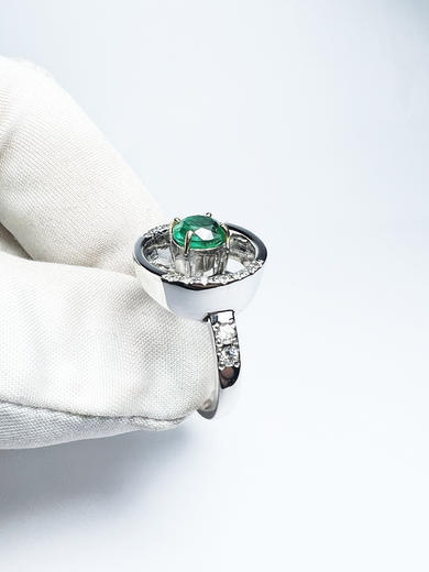 Stuchlík zlatý prsten smaragdové oko 015134  - 5