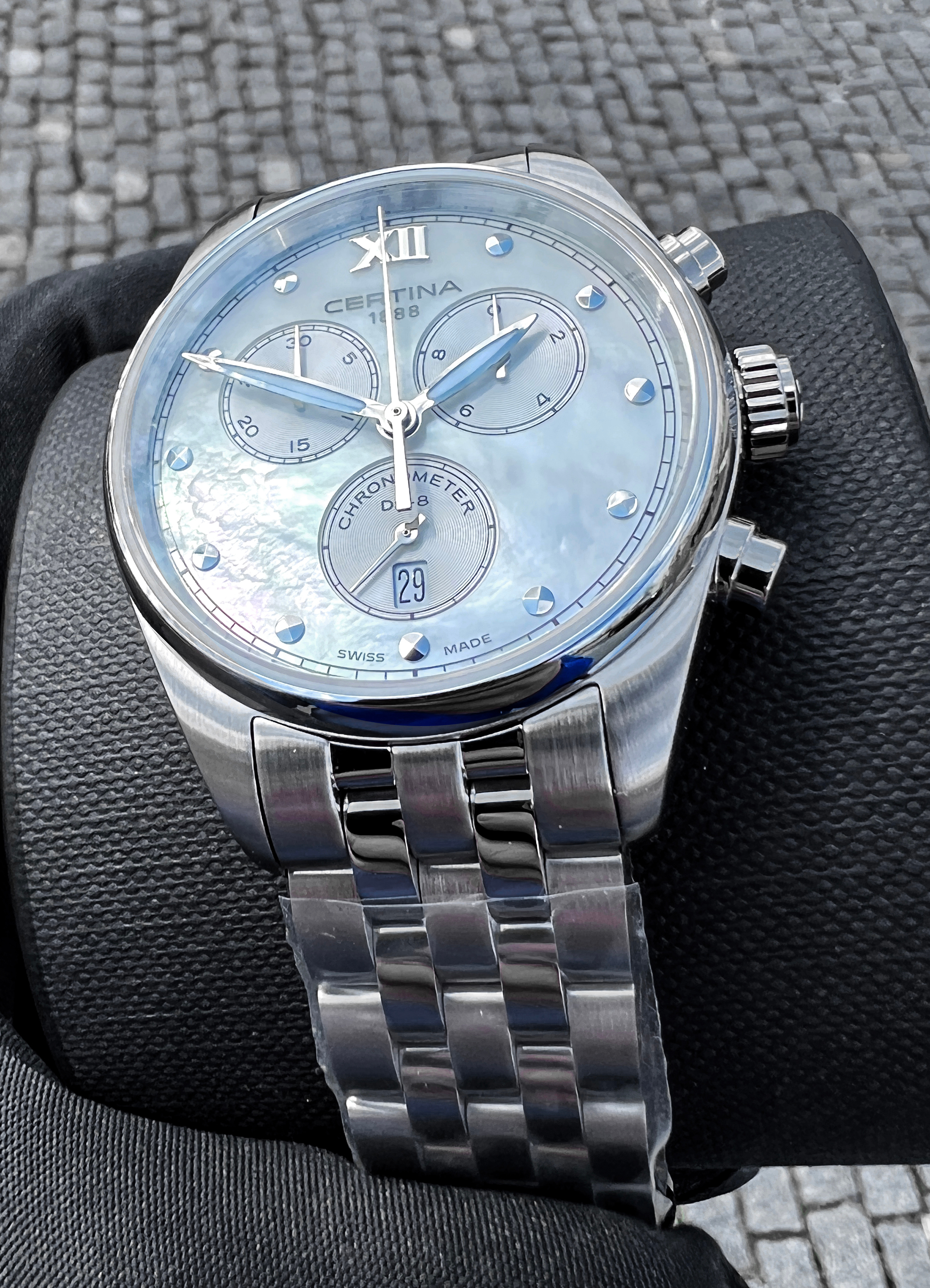 certina_ds-8_lady_chrono_c0332341111800-1