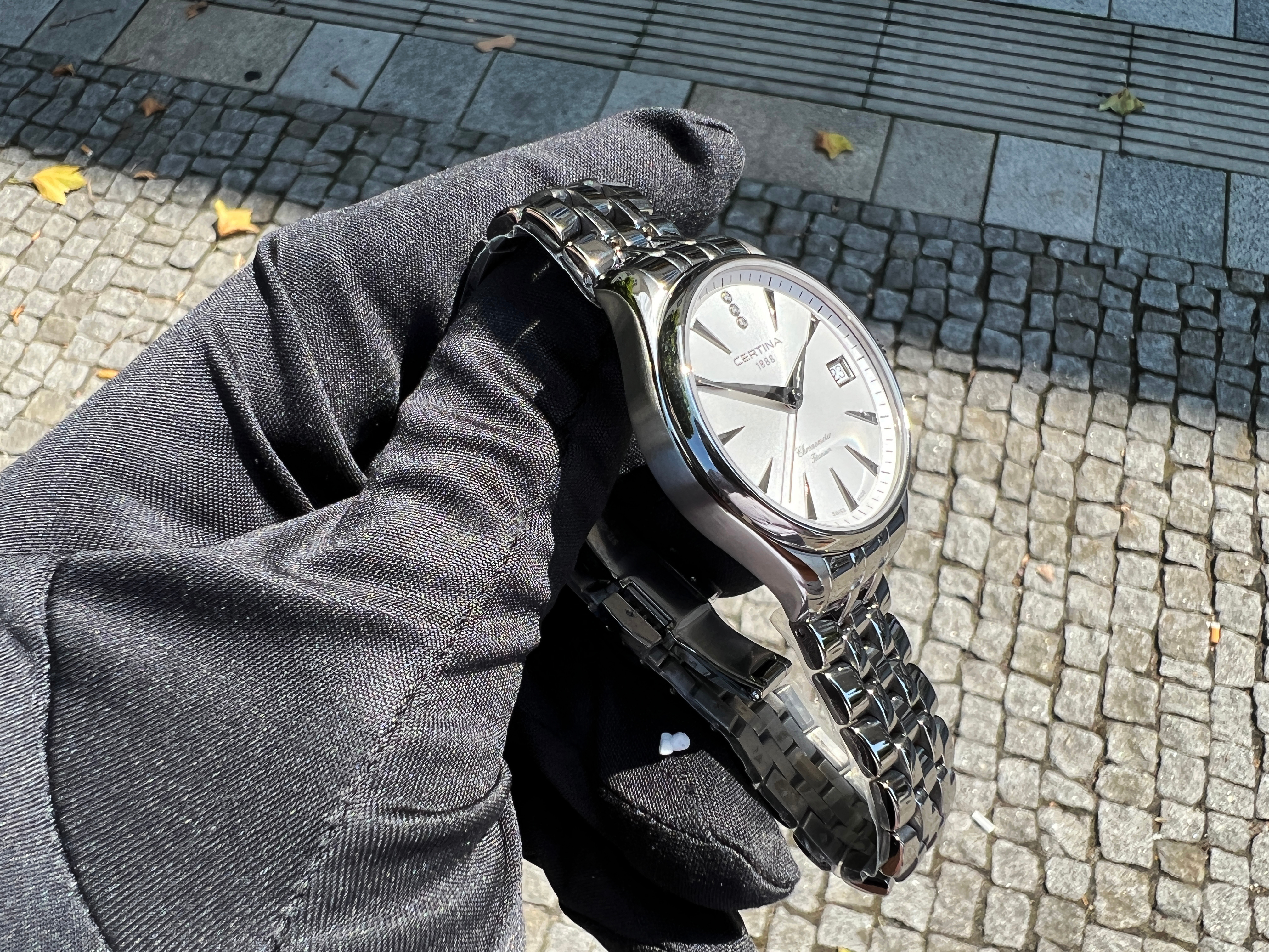 certina_lady_c0320511103600_gold_eligius