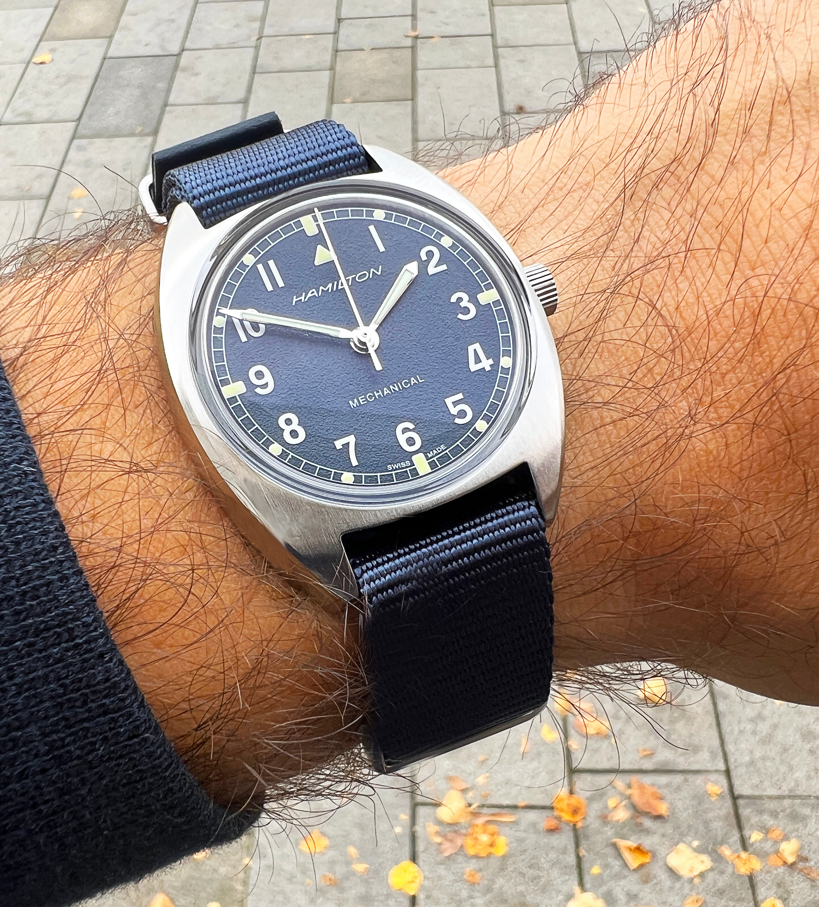 hodinky_hamilton_khaki_aviation_pilot_pioneer_h76419941