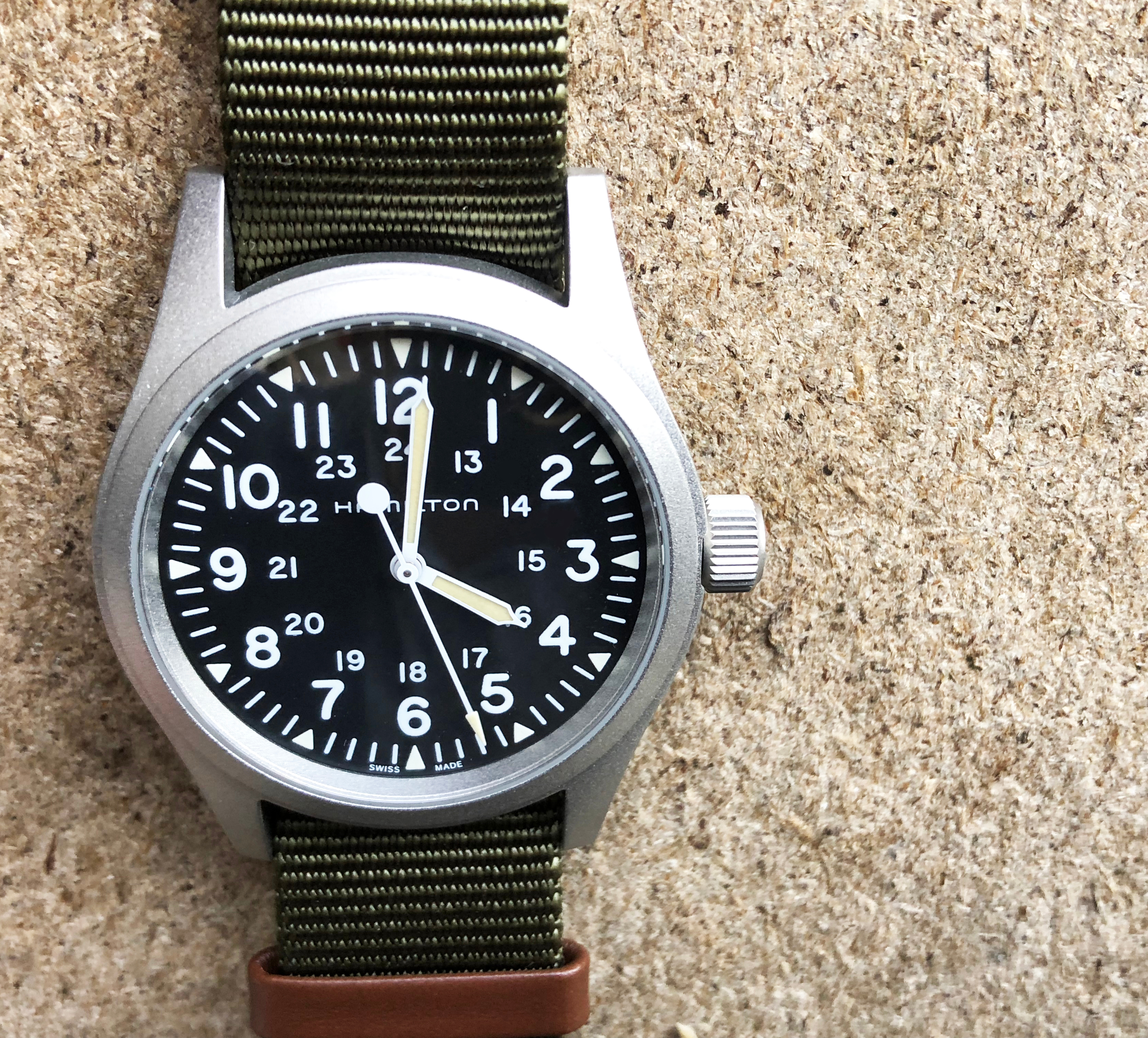 hodinky_hamilton_khaki_field_mechanical_h69429931
