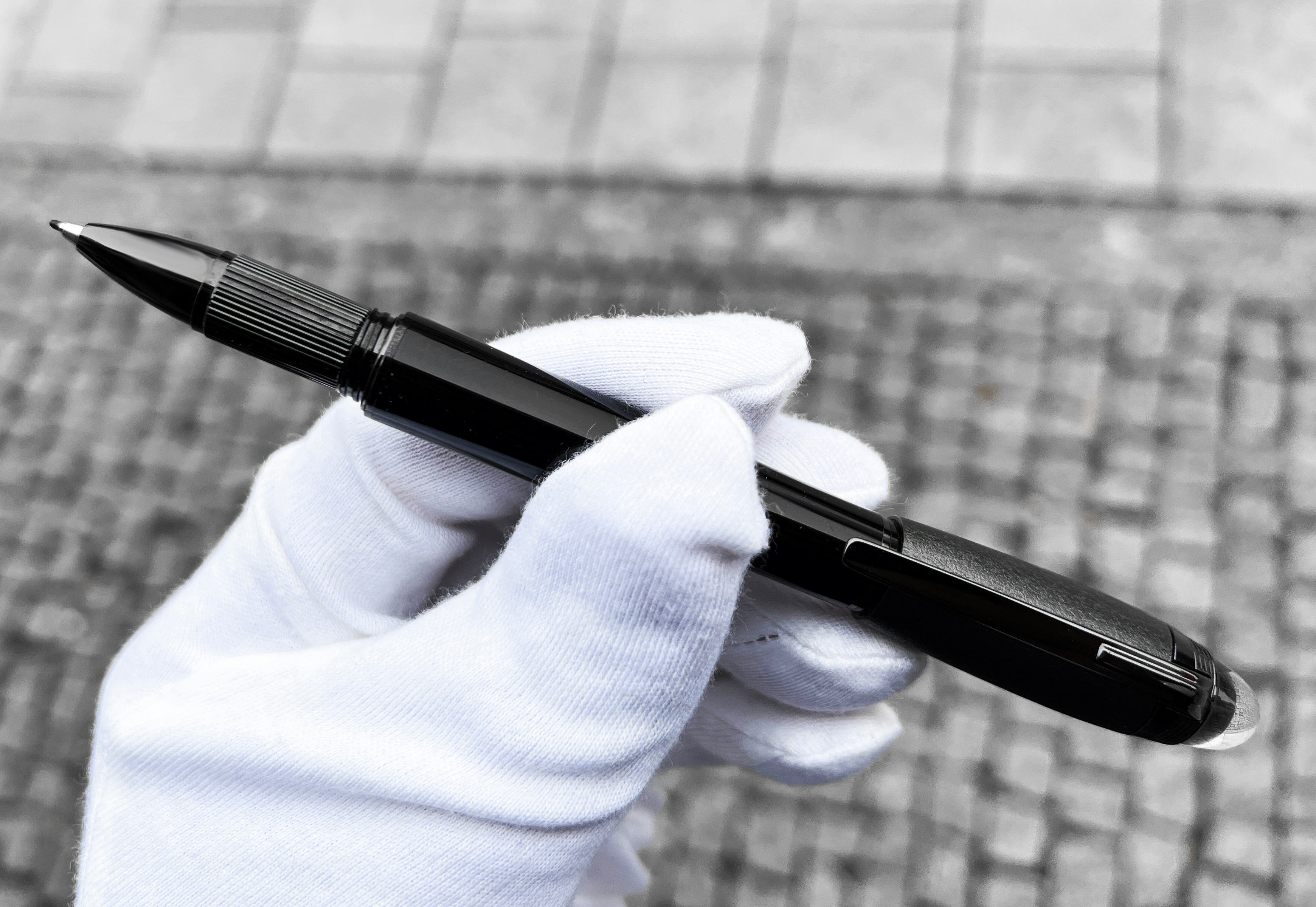 montblanc_starwalker_black_cosmos_129289