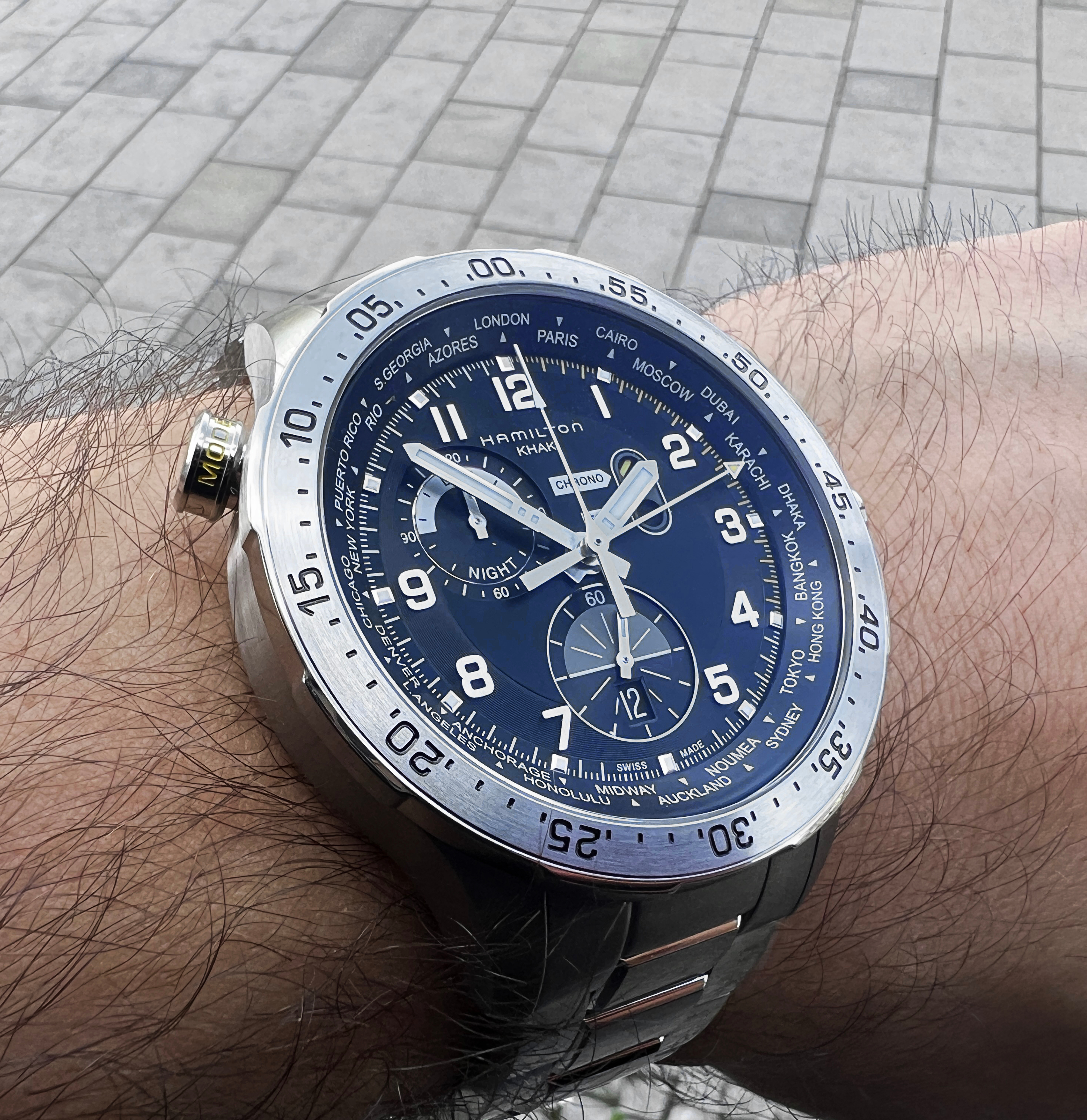 panske_hodinky_hamilton_worldtimer_h76714135