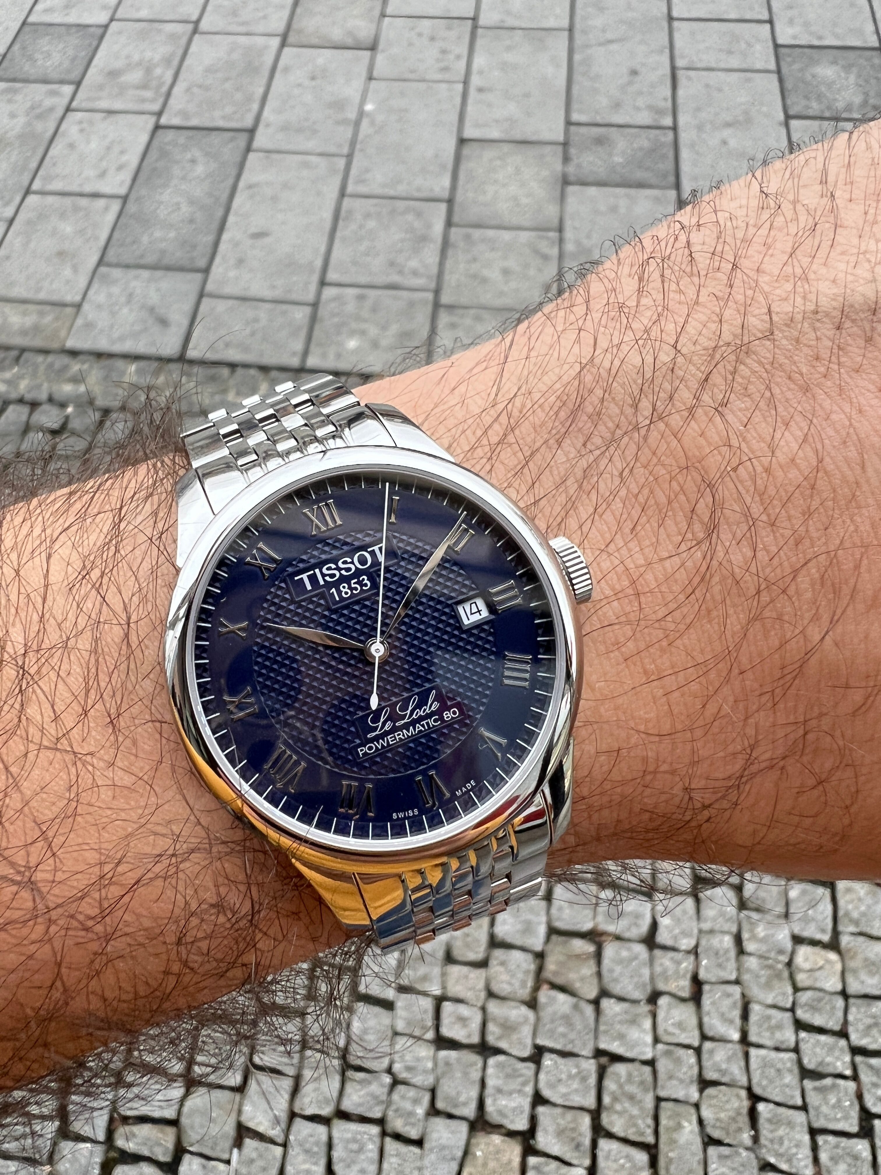tissot_le_locle_t0064071104300
