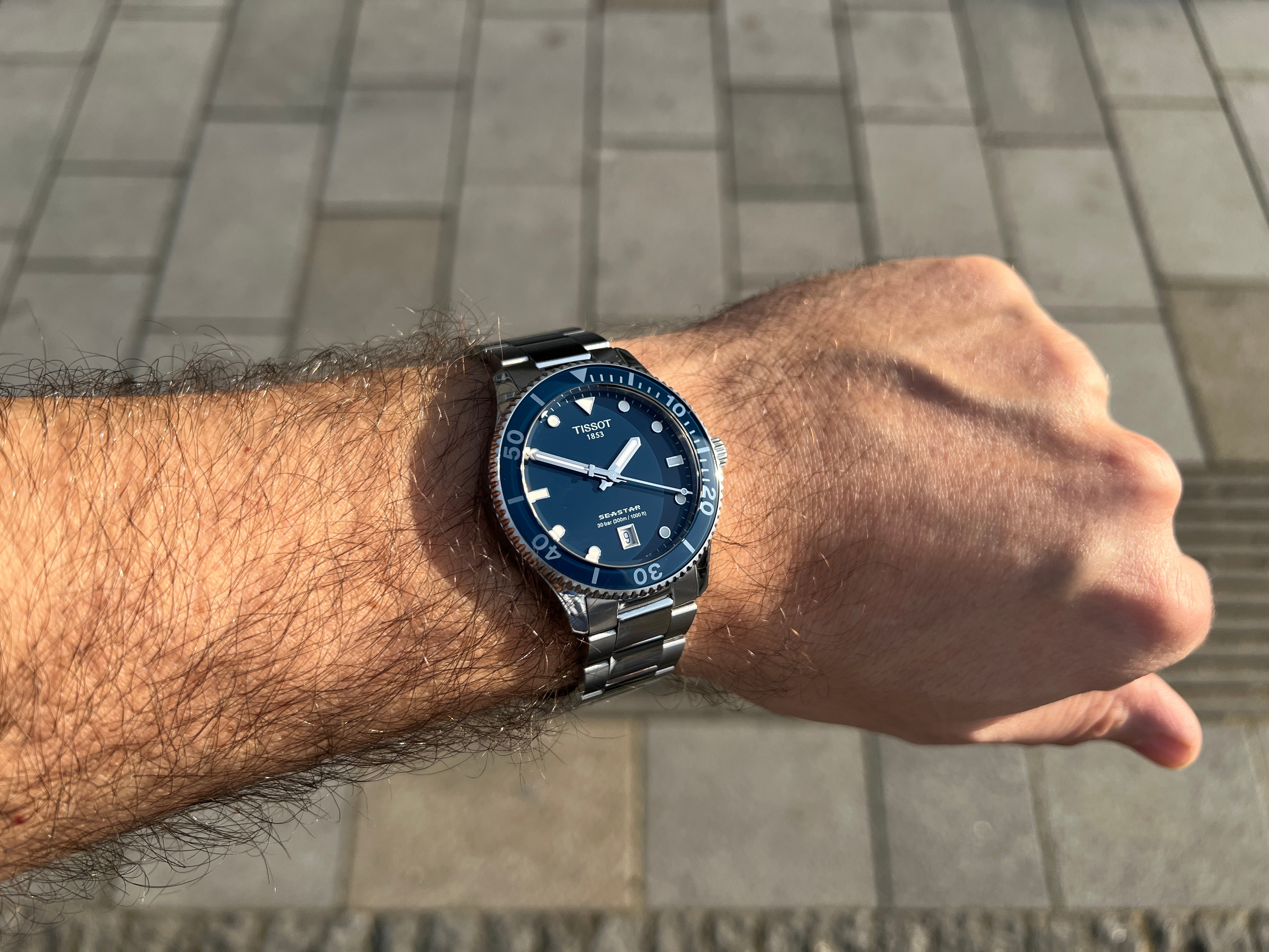 tissot_seastar_1000_40mm_t1204101104100-1