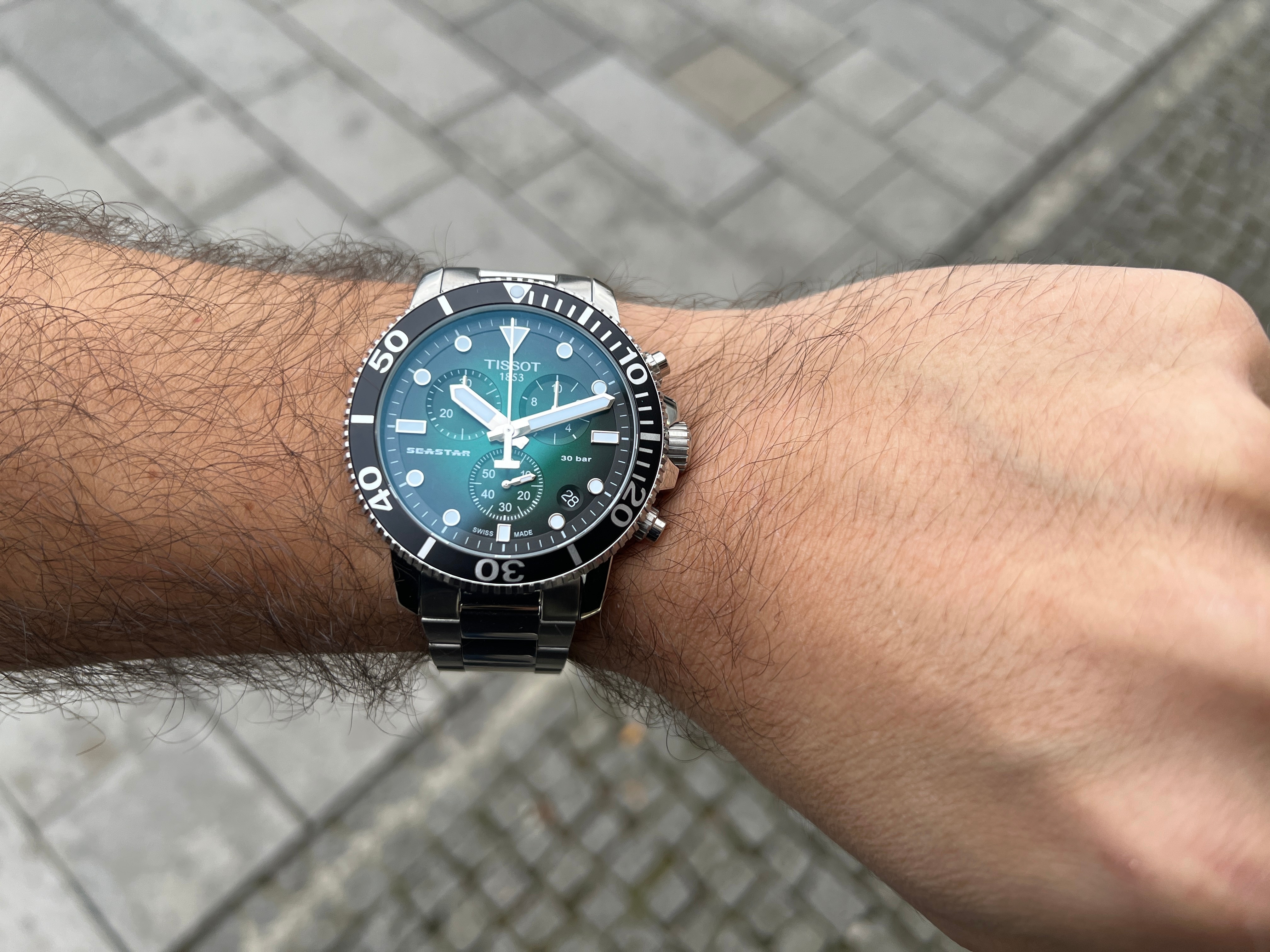 tissot_seastar_1000_chrono_t1204171109101-1