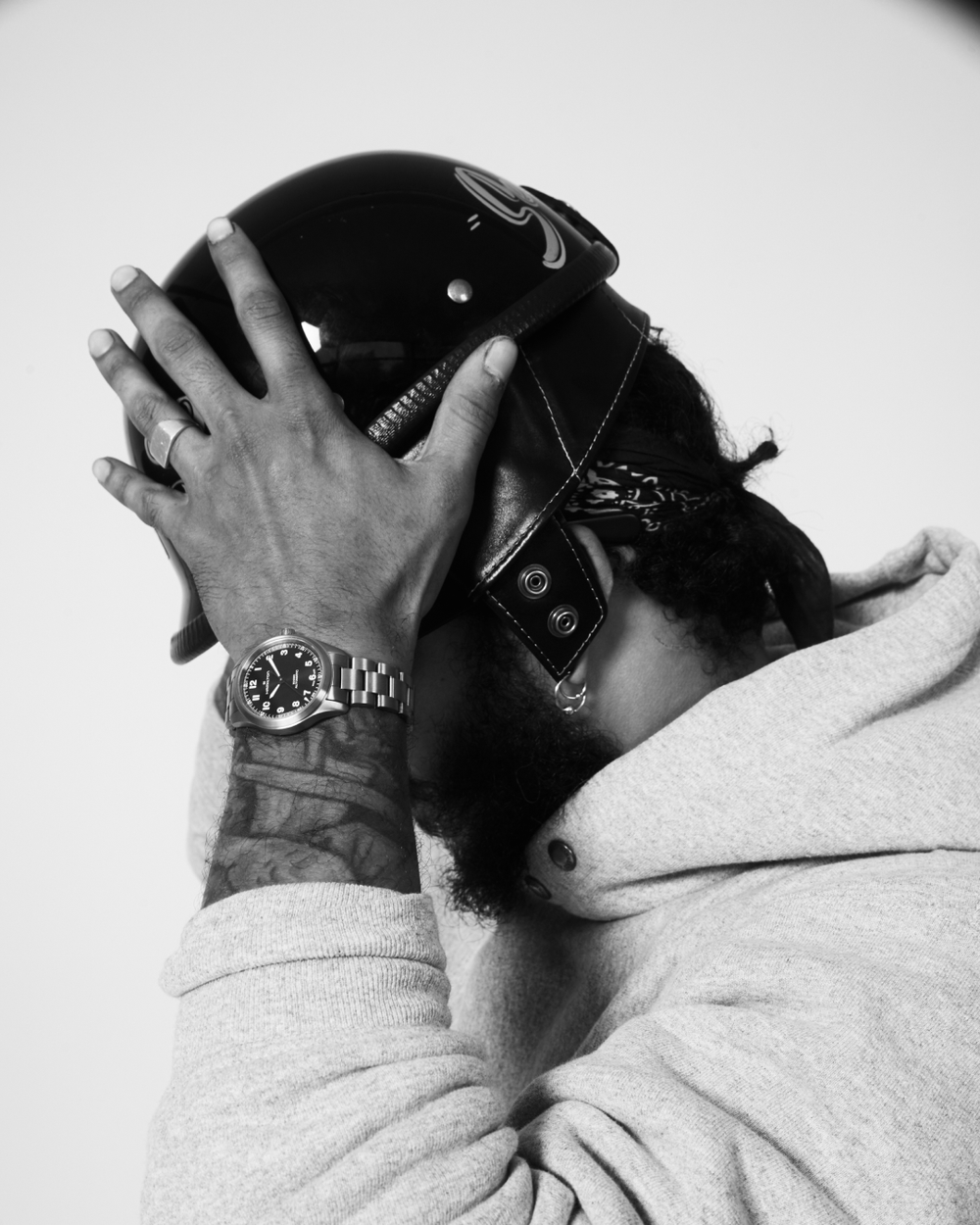 HAMILTON_Khaki_Field_H70235130_Engineered_Garments_stuchlik_Zlin_3