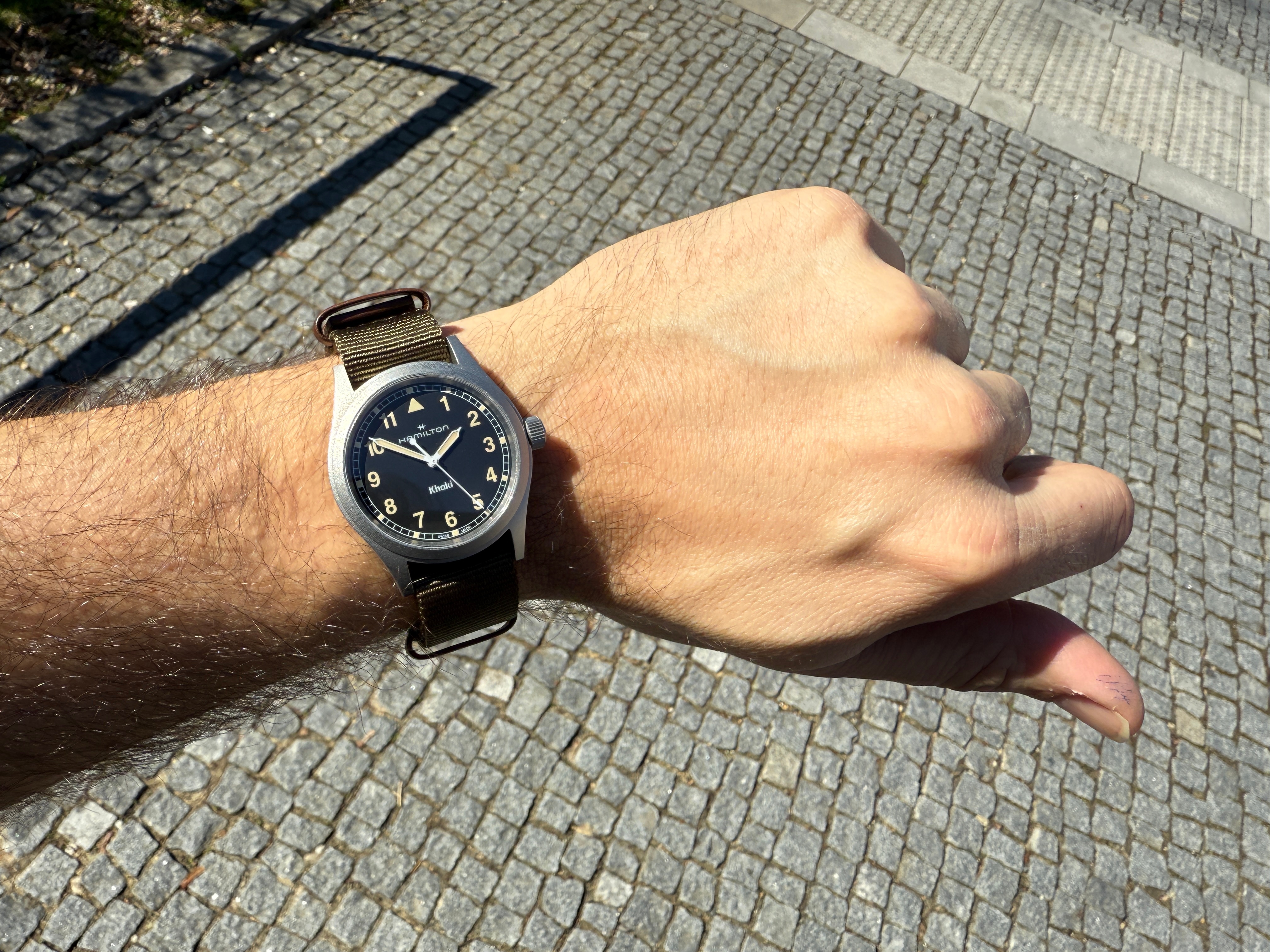 panske hodinky HAMILTON Khaki Field H69401930