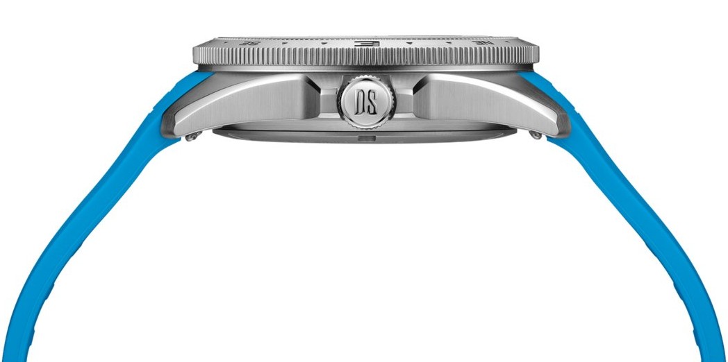 certina-ds-x-gmt_C047_452_17_011_00_Stuchlik_Zlin_3