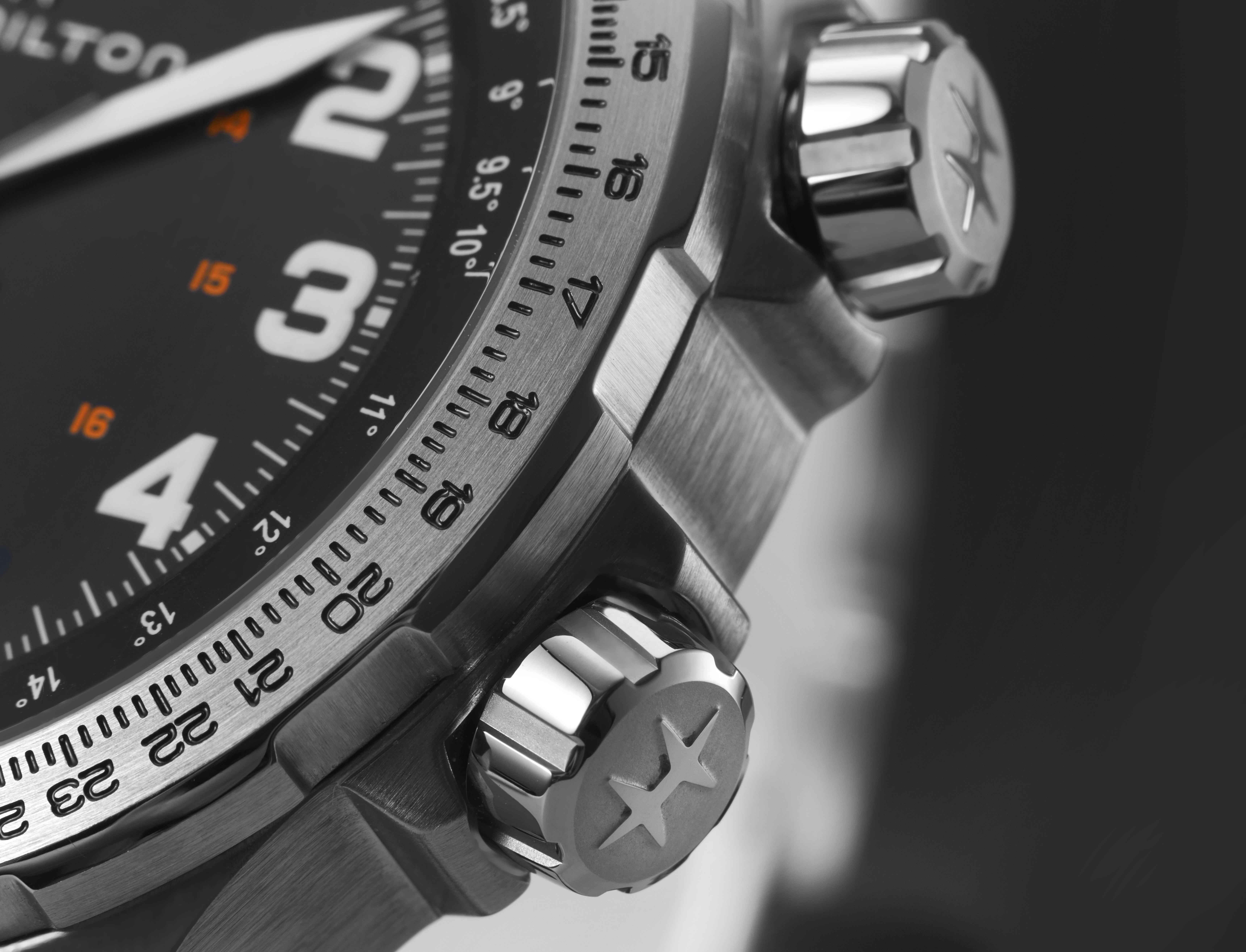 hamilton_khaki_aviation_khaki_x_wind_day_h77755133_4